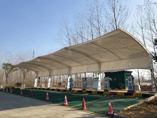 膜結構充電樁車棚